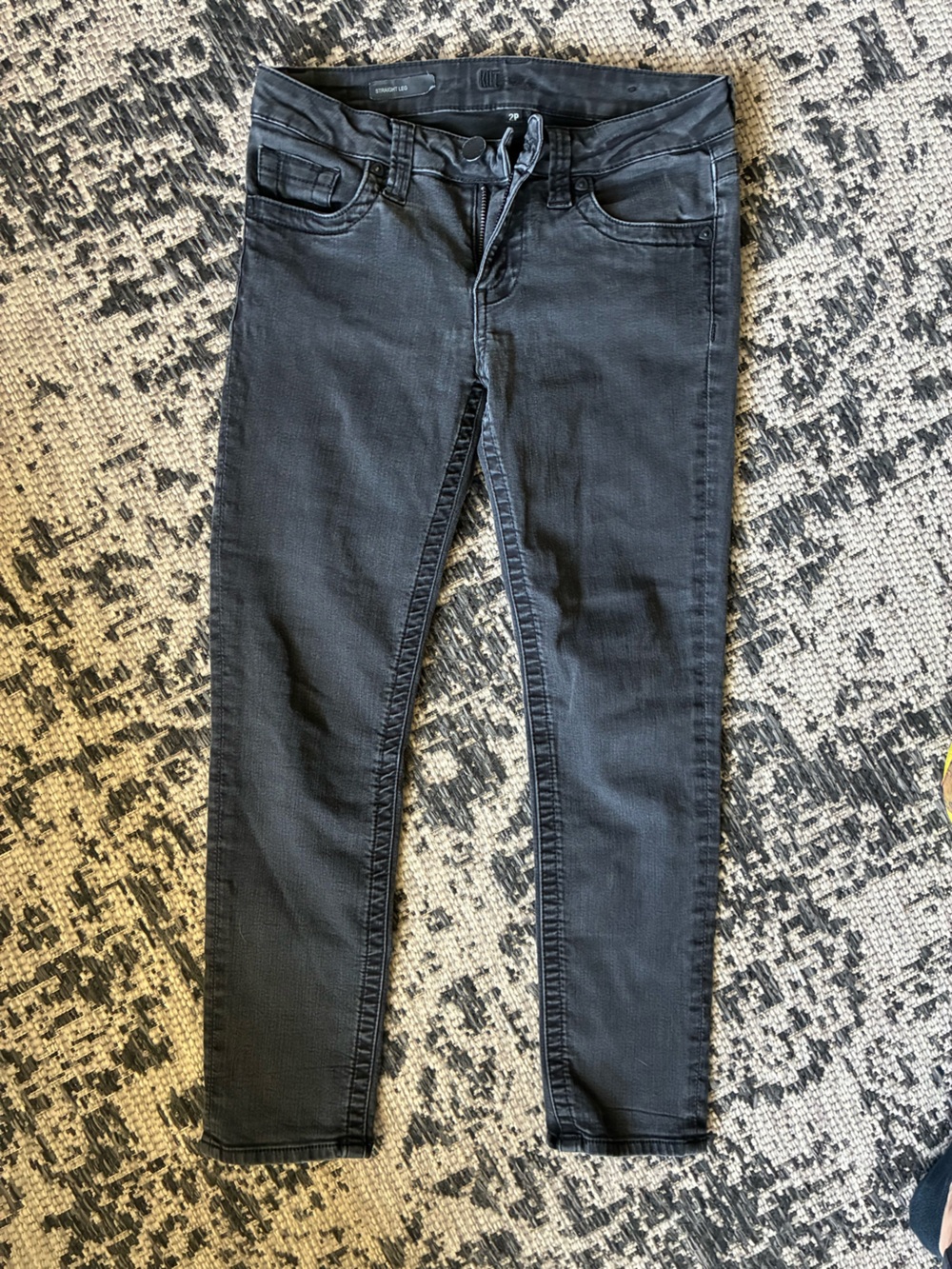 Women’s Black Skinny Straight Jeans- Kut from the Kloth 2P